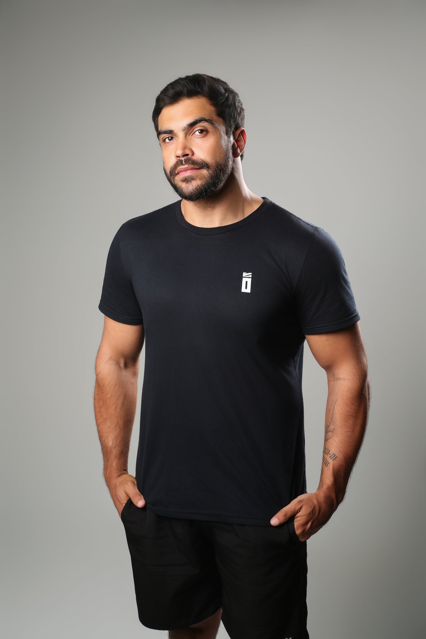 Camiseta Básica Okami Black